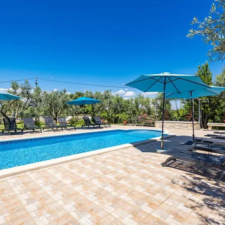 Lavinija By Istra Vacation Villa Kavran