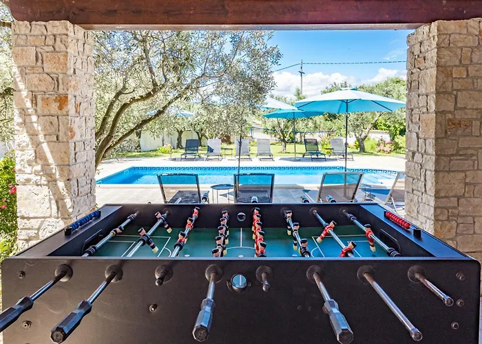 Villa Lavinija Kavran